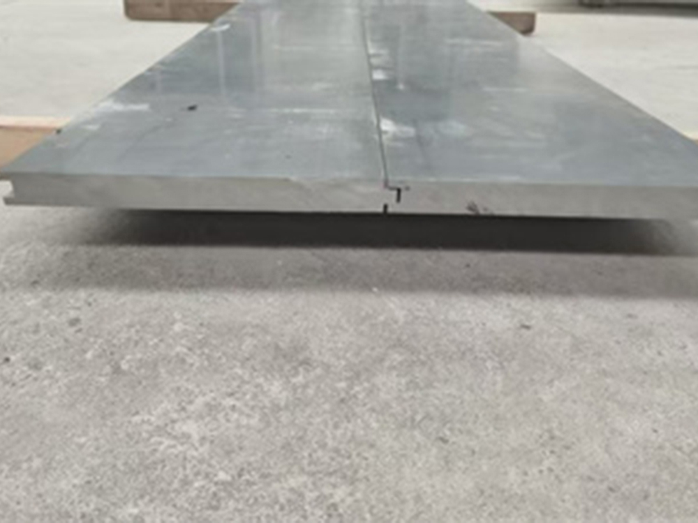 料/煤倉(cāng)粘接堵塞怎么辦？安陽(yáng)晨旭高分子煤倉(cāng)耐磨襯板廠家來(lái)解決